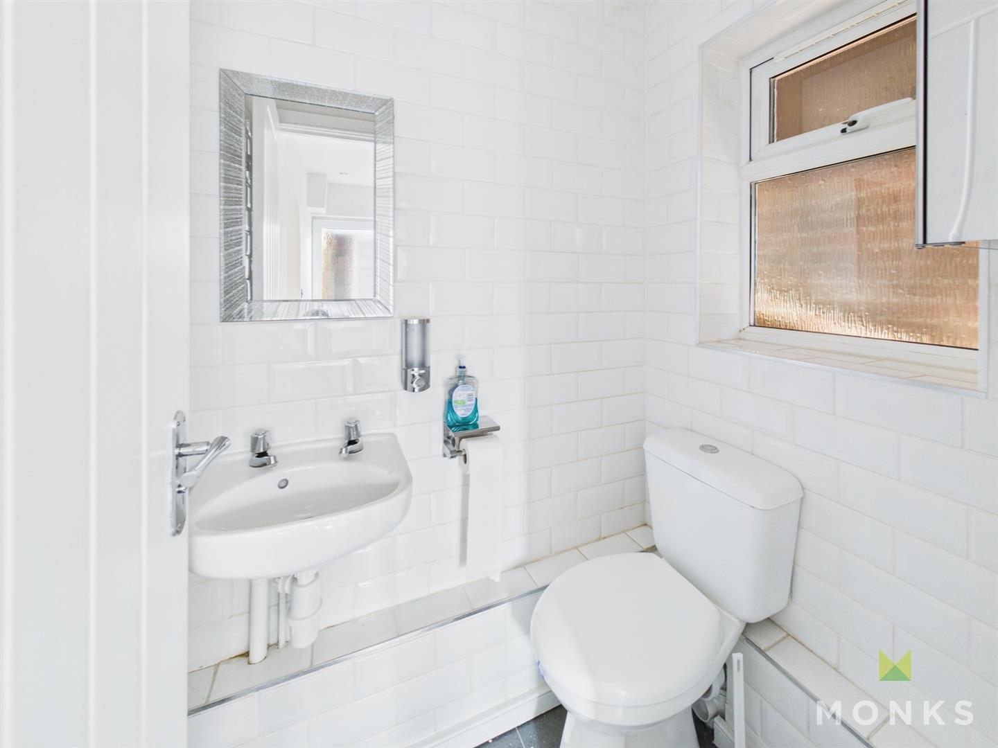 4 Baytree Avenue, Oswestry, SY11 3QA SSTC